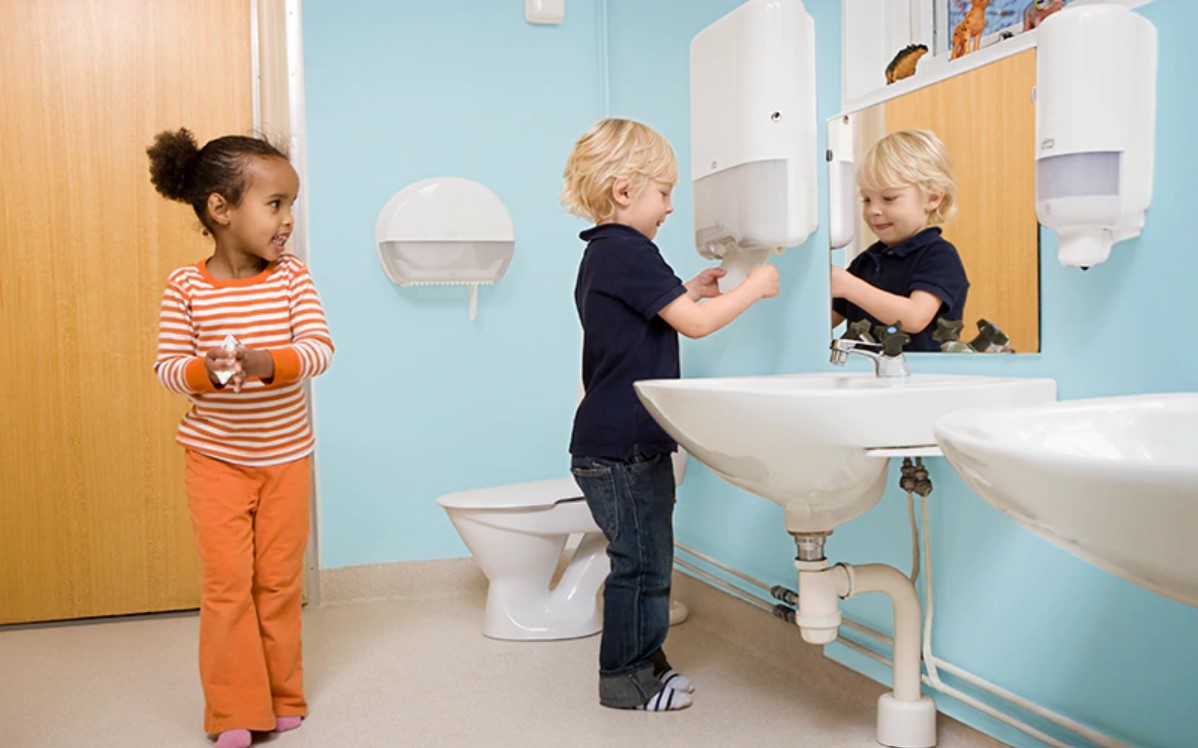 Seguridad del niño en el baño